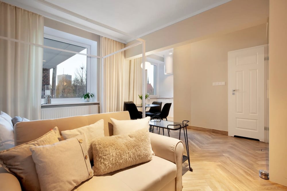 Family Luxury Comfort Old Town Apartament 1 8 2 sypialnie i salon parking w cenie SUMMERWINTER Brand — 4-Star Luxury Hotel in Gdansk, Poland