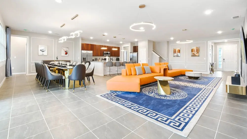Veranda Palm Resort 15br 34 people Pool Spa Villa — 4-Star Luxury Hotel in Kissimmee, United States