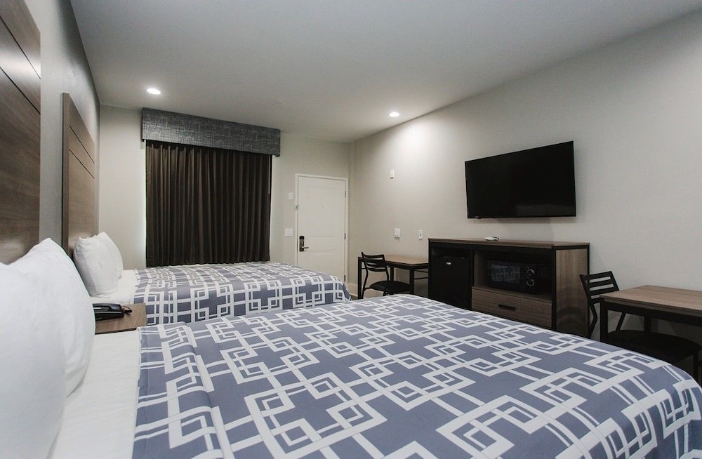 Palace Inn Conroe - photo 7