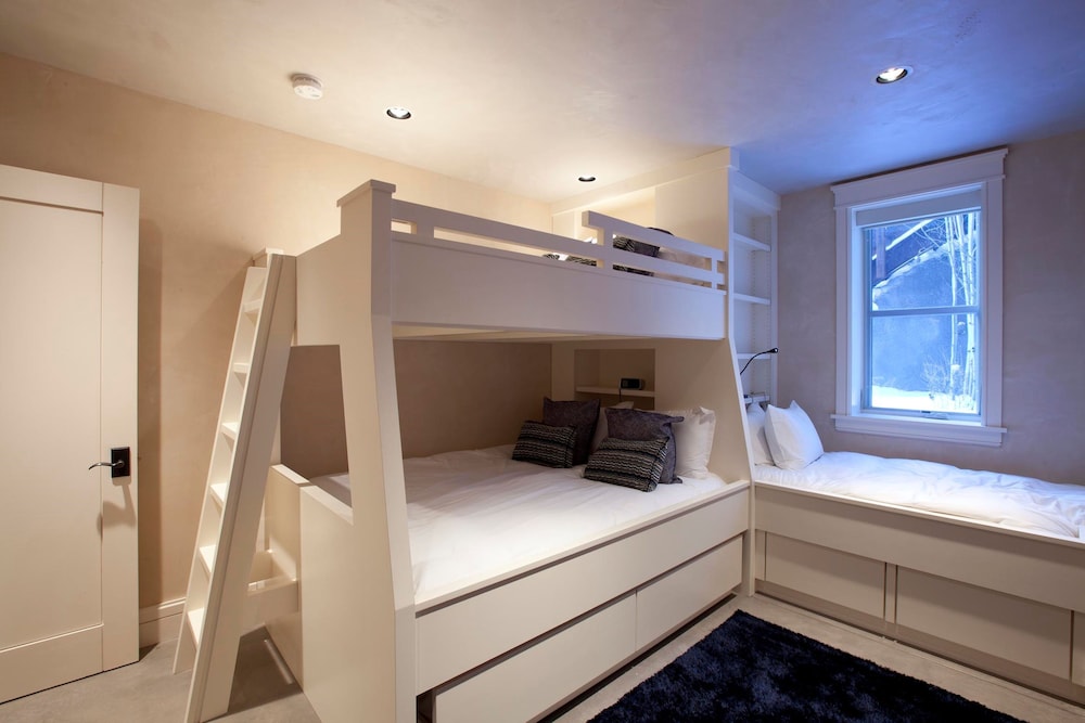 Element 52 Auberge Collection - photo 72