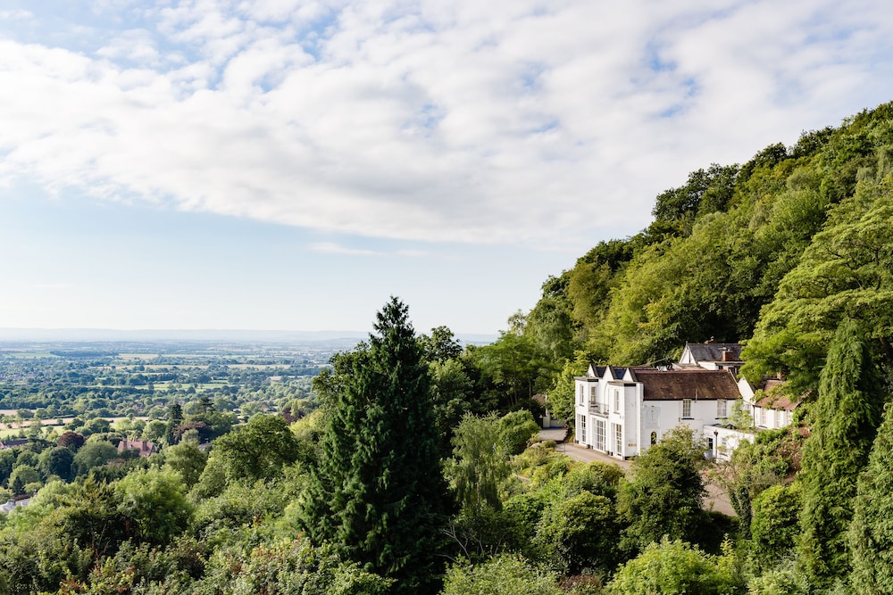 The Cottage in the Wood — 4-Star Luxury Hotel in Great Malvern, United Kingdom
