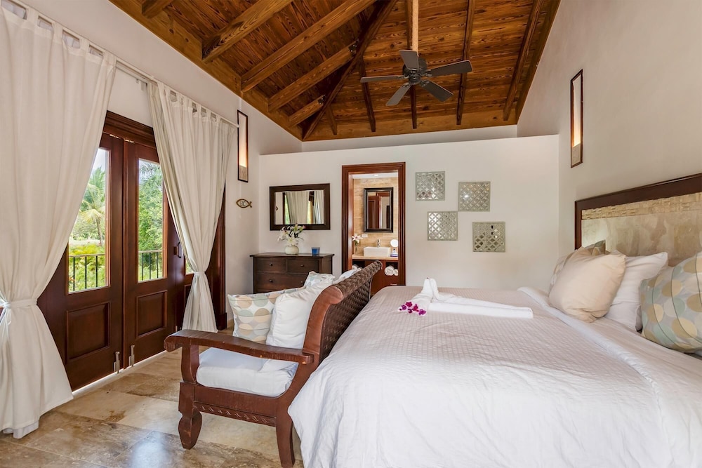 Casa de Campo Villa Luxurious Property up to 12 People With Pool Jacuzzi BBQ Golf — 4-Star Luxury Hotel in La Romana, Dominican Republic