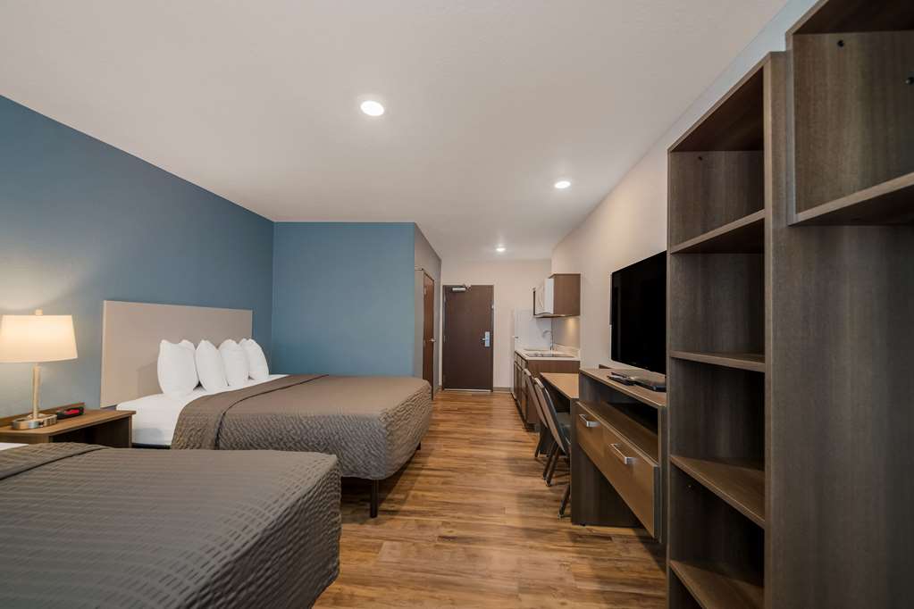WoodSpring Suites Wesley Chapel Tampa - photo 13
