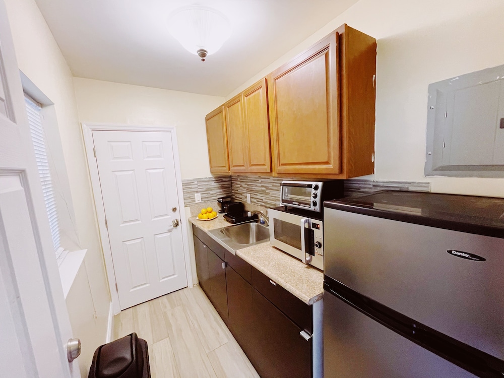 Sea Steps Suites - photo 24