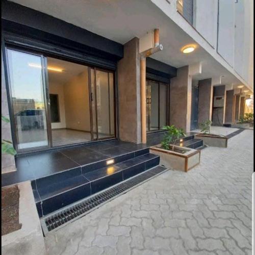 Rew apartment 28