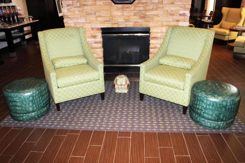 Hampton Inn & Suites Hazard - photo 16