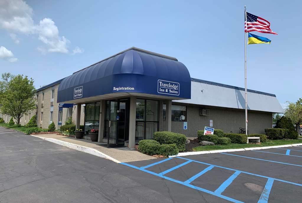 Travelodge Inn & Suites by Wyndham Albany - photo 3