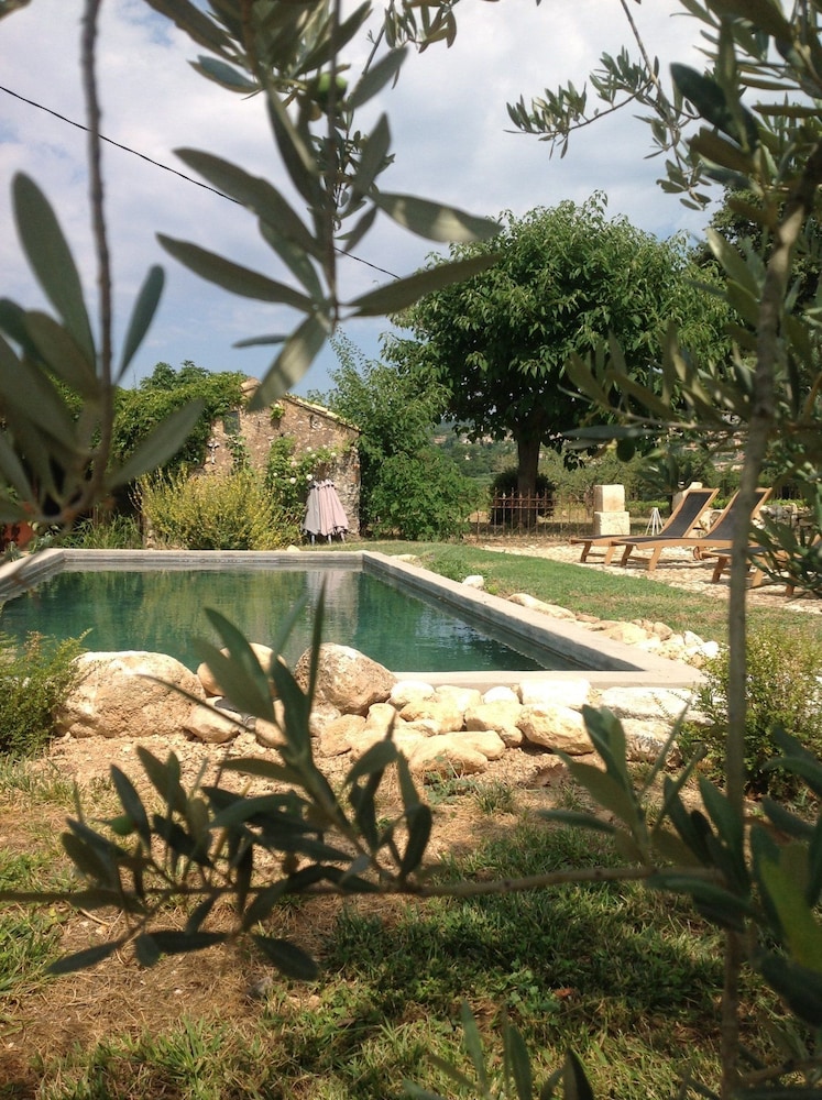 Le Vieux Portail in Gargas, France