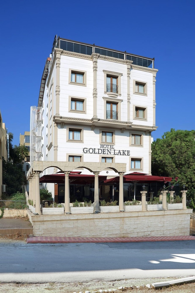 Golden Lake Hotel — hotel in Adana