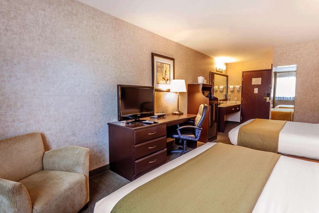 Quality Inn Near Seattle Premium Outlets - photo 10