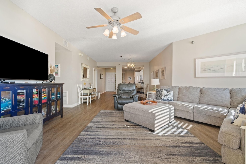 Beach Colony Tower 5B - photo 10