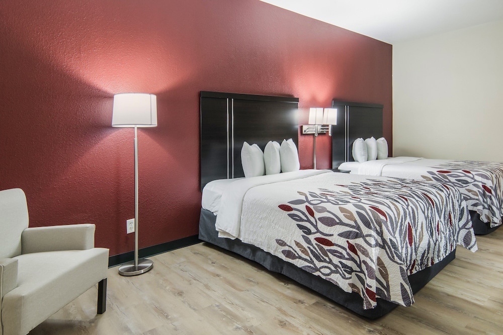 Red Roof Inn Fort Worth Saginaw - photo 21