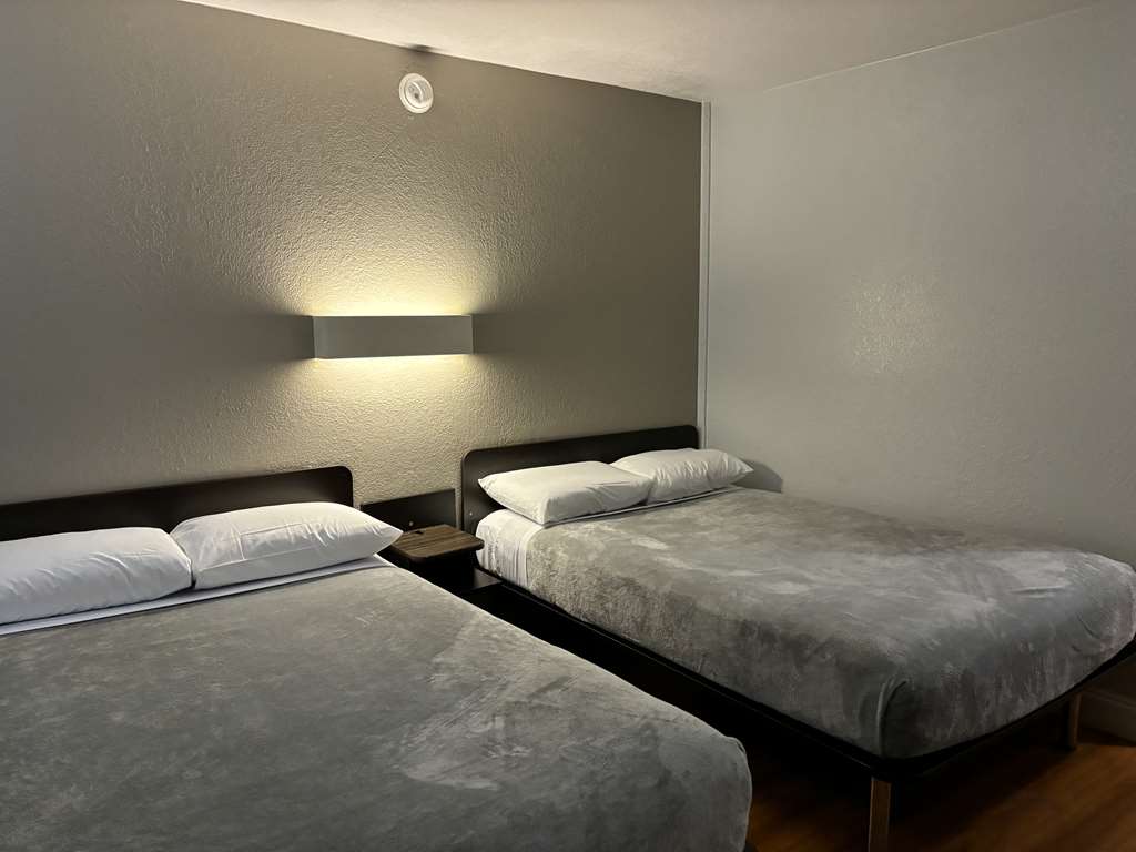 Motel 6 Pensacola FL Airport West - photo 10