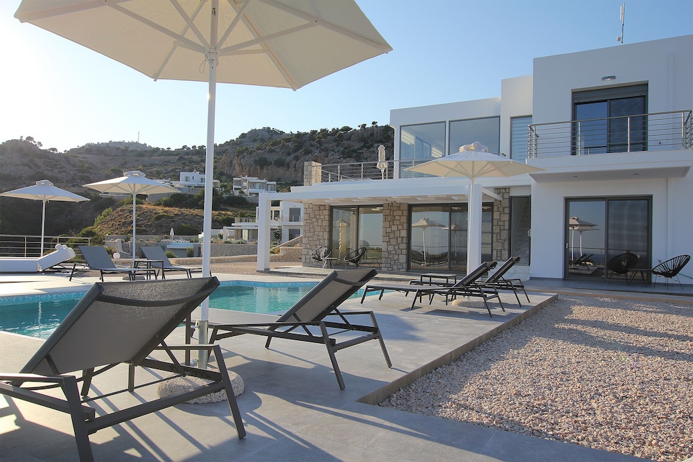 Alana Villa — 4-Star Luxury Hotel in Rodos, Greece