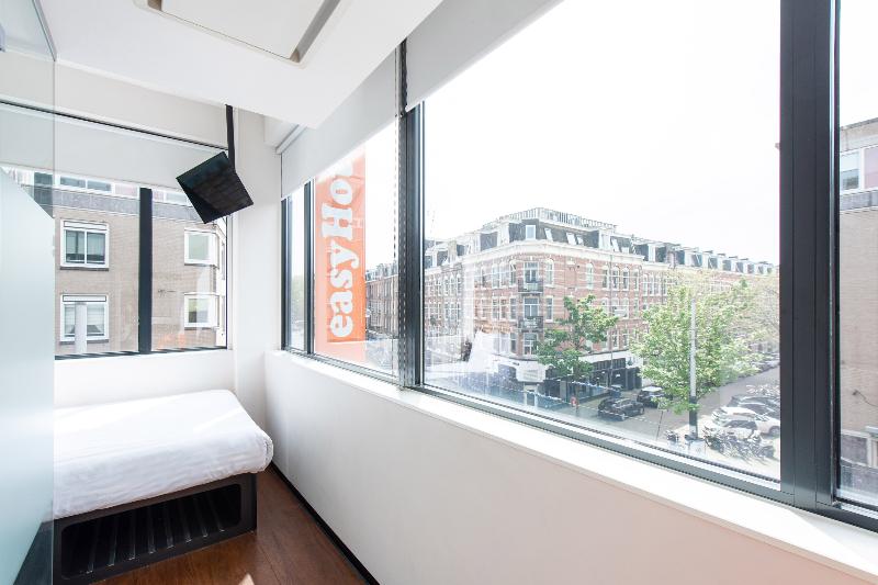 easyHotel Amsterdam City Centre South - last minute hotel in Amsterdam