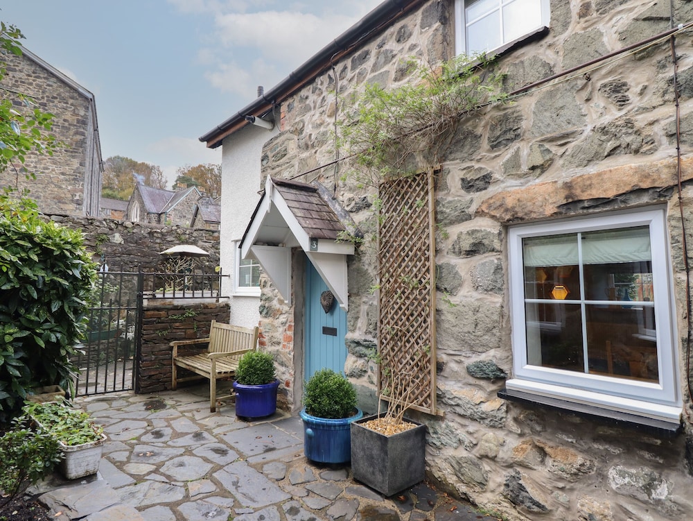 3 Ivy Court in Dolgellau, United Kingdom