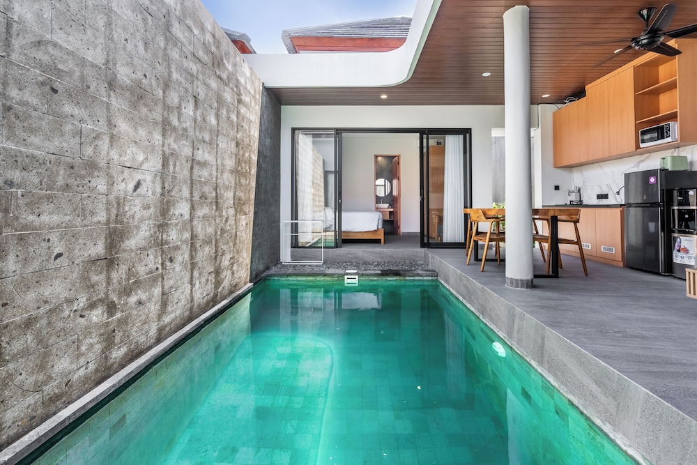 Casa Benita 2 Villa Seminyak — 4-Star Luxury Hotel in Denpasar, Indonesia