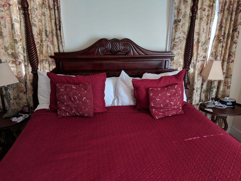 Almondy Inn - photo 24