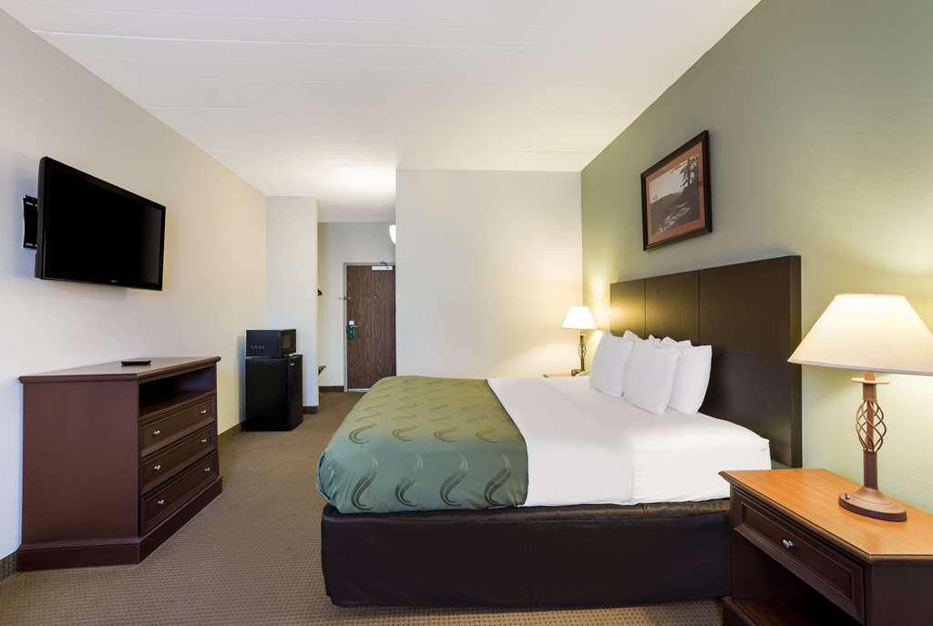 Quality Inn & Suites Monterey I 40 - photo 9
