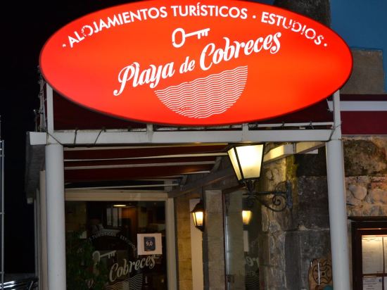 Apartamentos Playa De Cóbreces — 4-Star Luxury Hotel in Novales, Spain