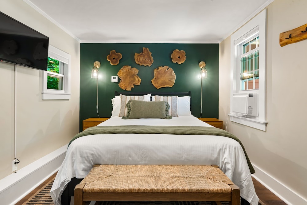 The Aurora Inn & Cottages - photo 56