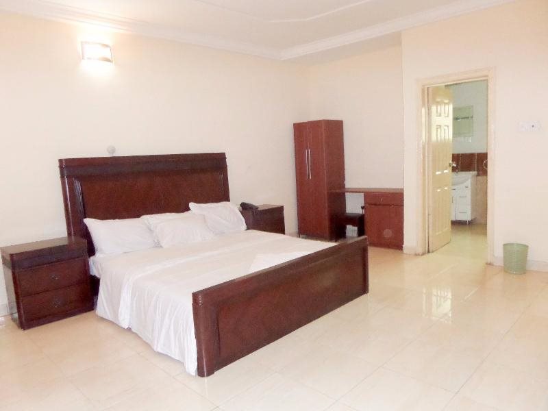 Emars Hotel & Suites - carbon neutral hotel in Lagos