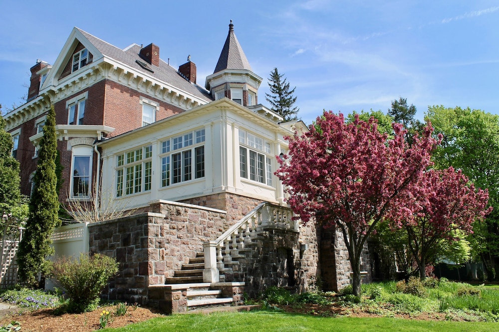 Blind Tiger Burlington in Burlington, United States