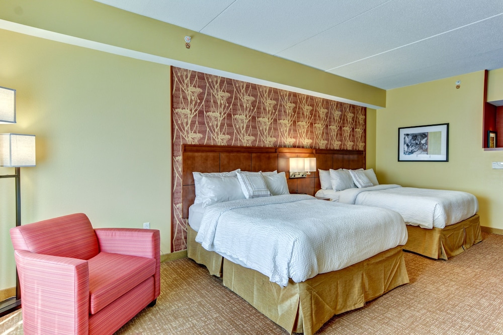 Courtyard by Marriott Bridgeport Clarksburg - photo 6