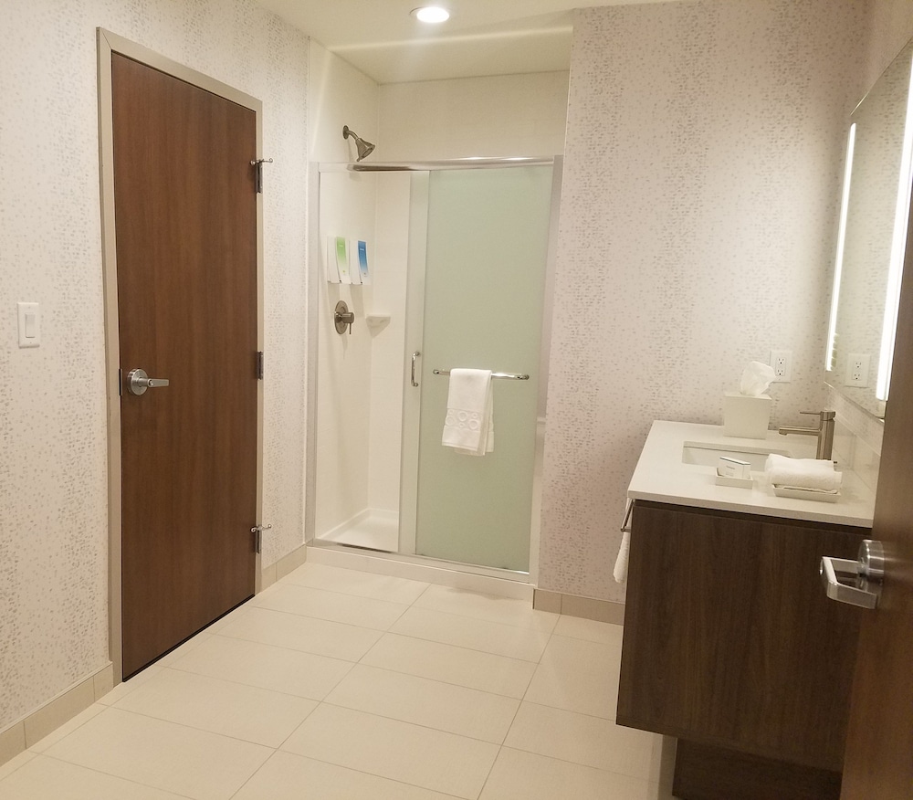 Home2 Suites by Hilton Fairview Allen - photo 19