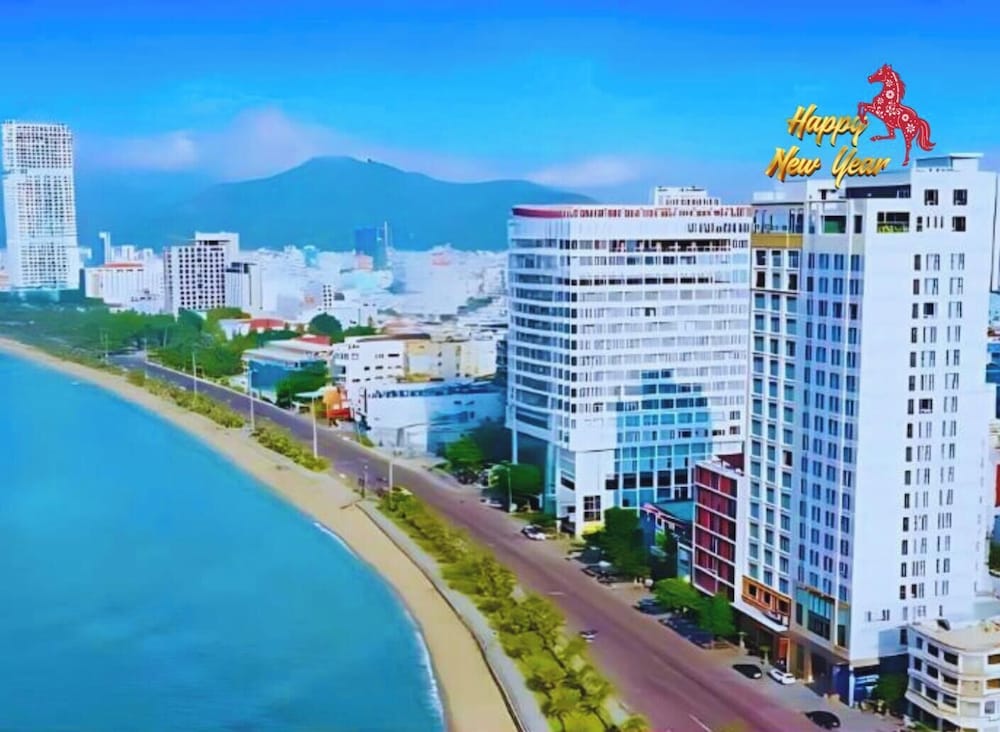 Canary Gold Hotel Quy Nhơn Beachfront in Qui Nhon, Vietnam