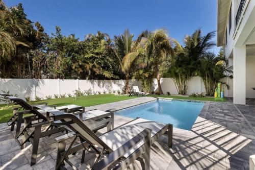 Stormalong Bay in Holmes Beach, United States
