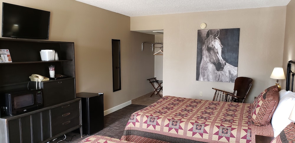 Kansas Country Inn - photo 17