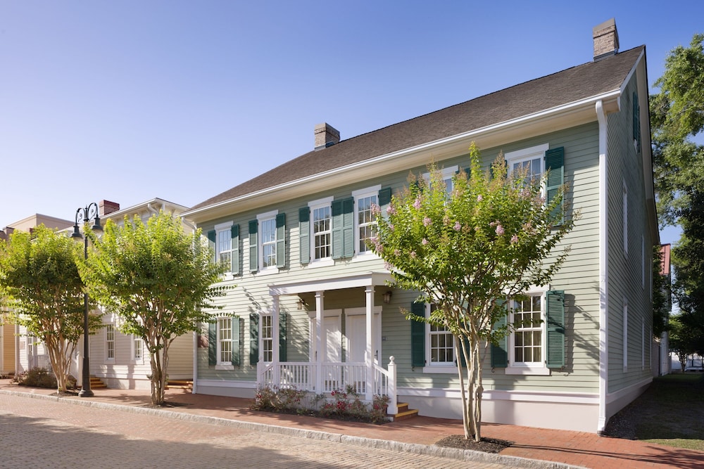 Residence Inn by Marriott Savannah Downtown Historic Distric - photo 34