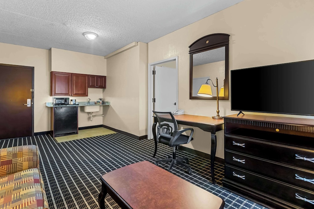 Comfort Inn & Suites Somerset New Brunswick - photo 27