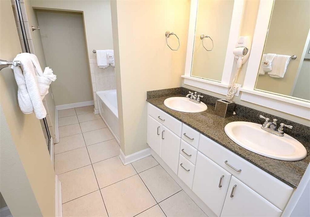 Grand Panama 1904 Tower 1 Two Bedroom Condo - photo 22