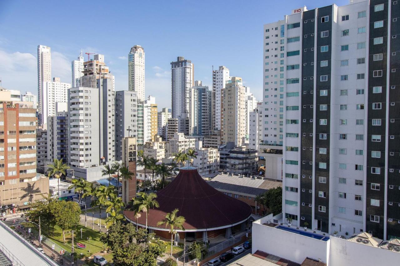 DHE83 Climatizado Próx ao Calçadão TV Smart