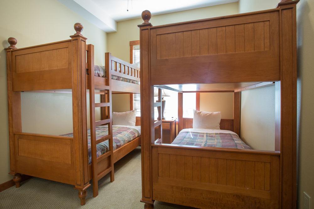 Condos At Solitude Village Hotel - photo 12