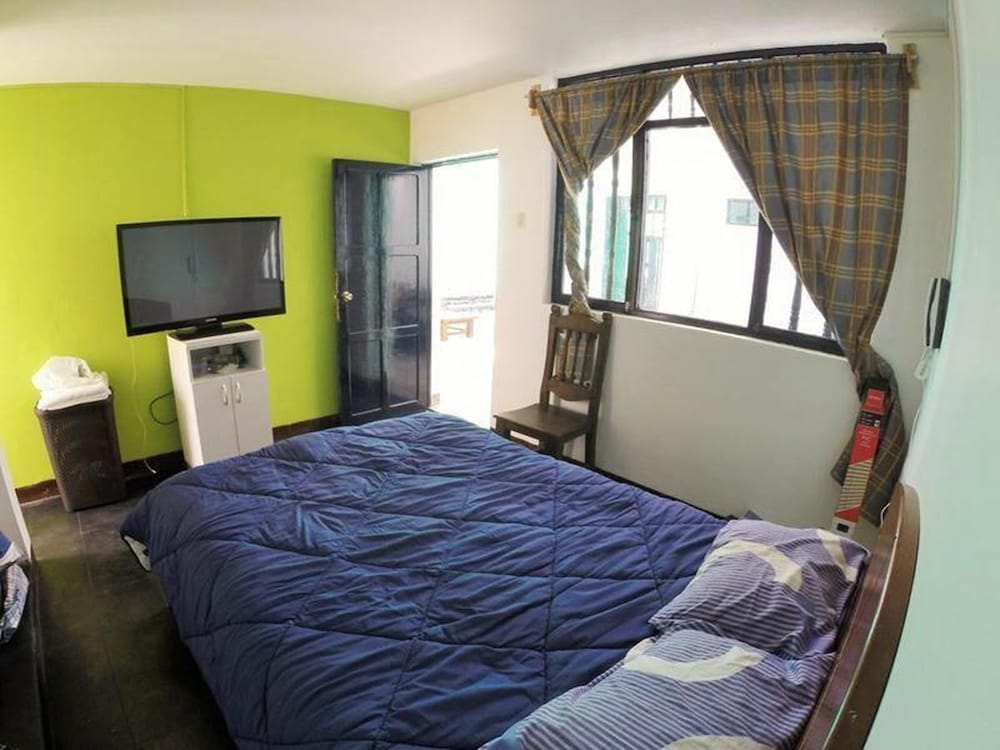 Olas Norte in Huanchaco, Peru