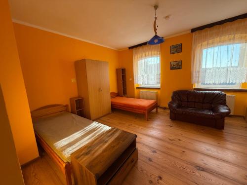 Noclegi pracownicze Mitarbeiterunterkünfte Employee accommodation — hotel in Chojna