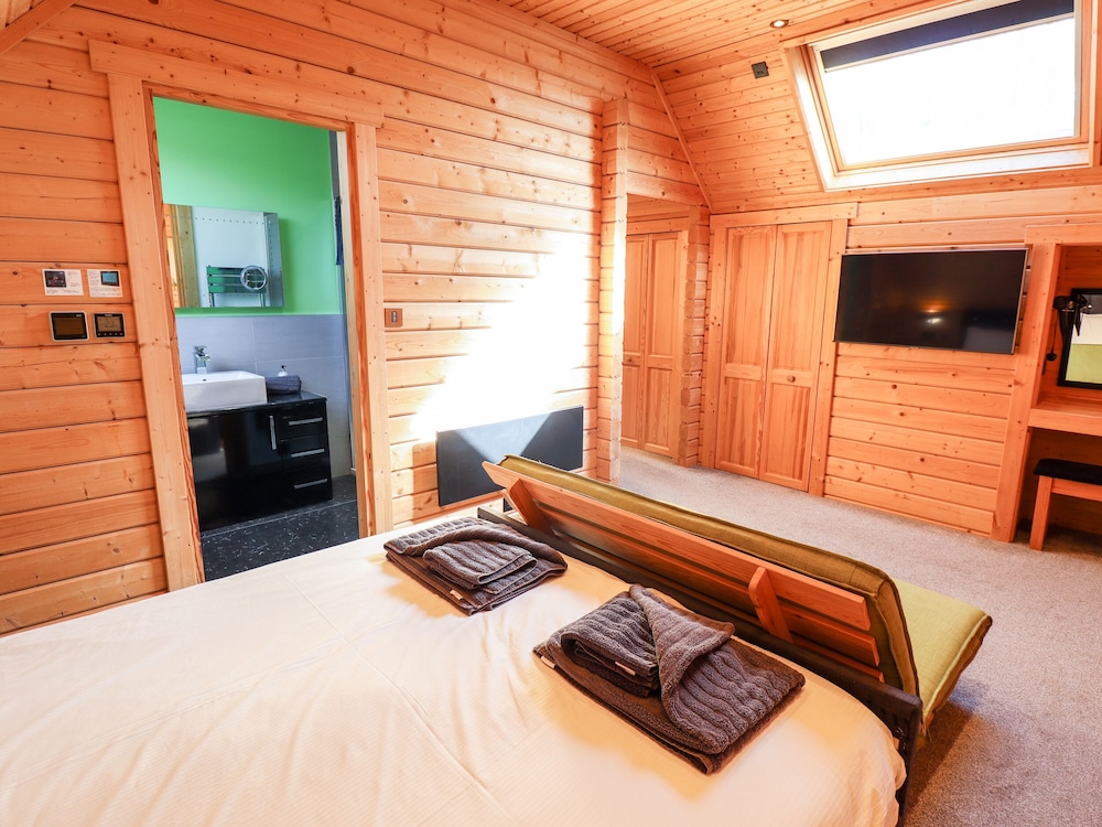 iLodge Ultra — Louth — photo 5