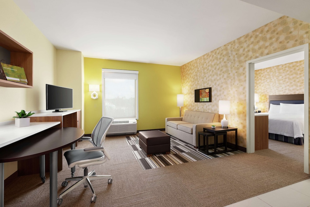 Home2 Suites by Hilton Savannah Airport - photo 12