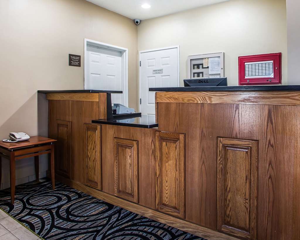 Quality Inn Dayton North Vandalia - photo 3