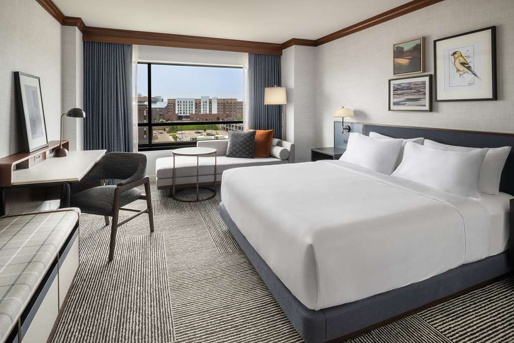 Hyatt Regency Coralville - photo 13