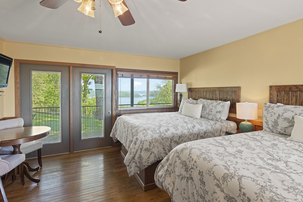 Beaver Lakeview Resort - photo 21