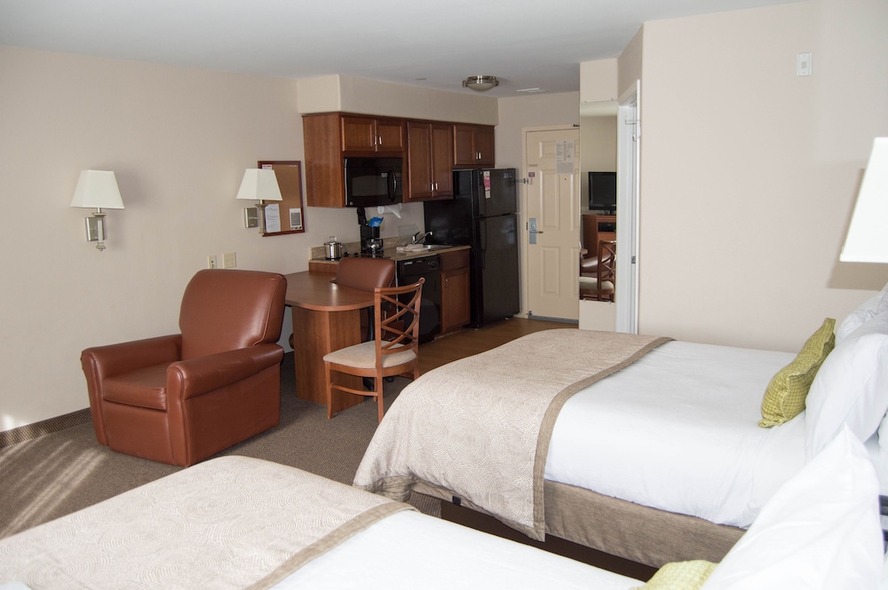 Candlewood Suites Victoria By Ihg - photo 7