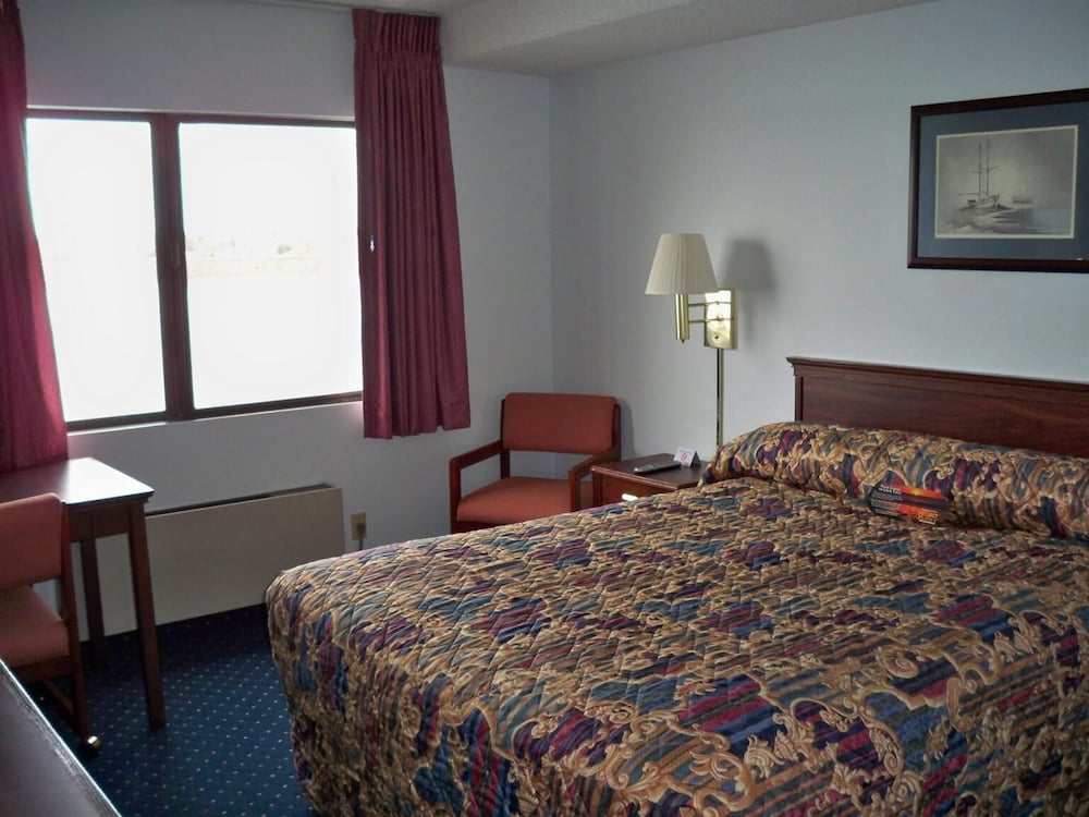 Clover Island Inn - photo 7