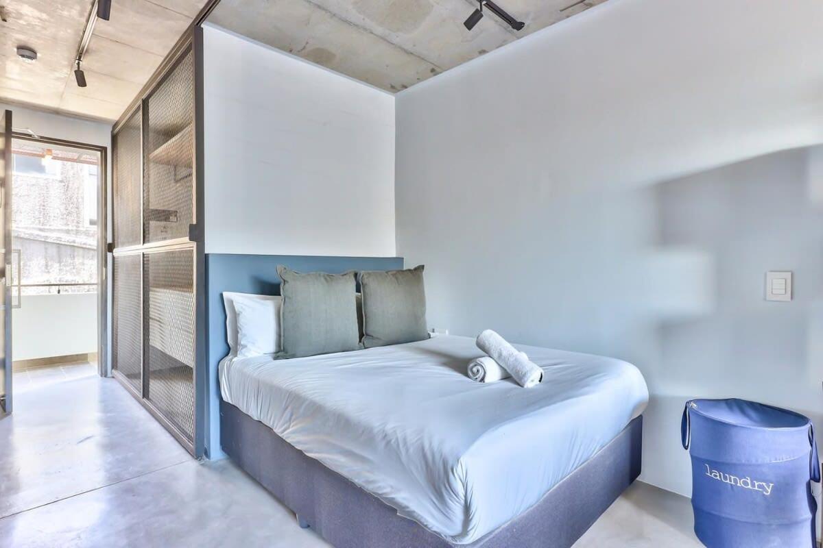 Cozy Couples Oasis Apartment