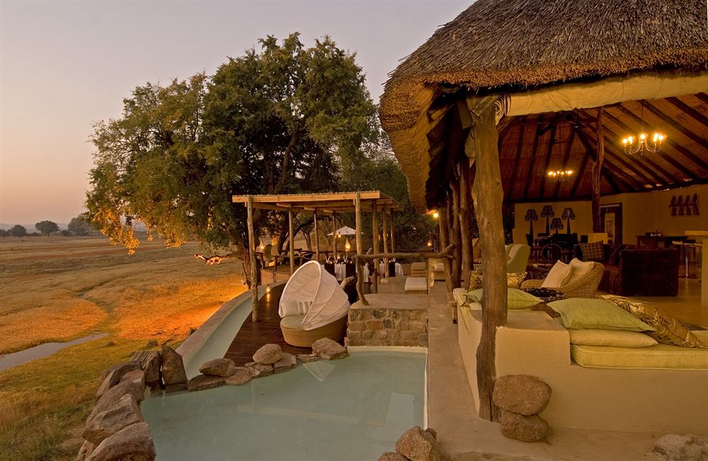 Sanctuary Puku Ridge Camp — 4-Star Luxury Hotel in South Luangwa National Park, Zambia