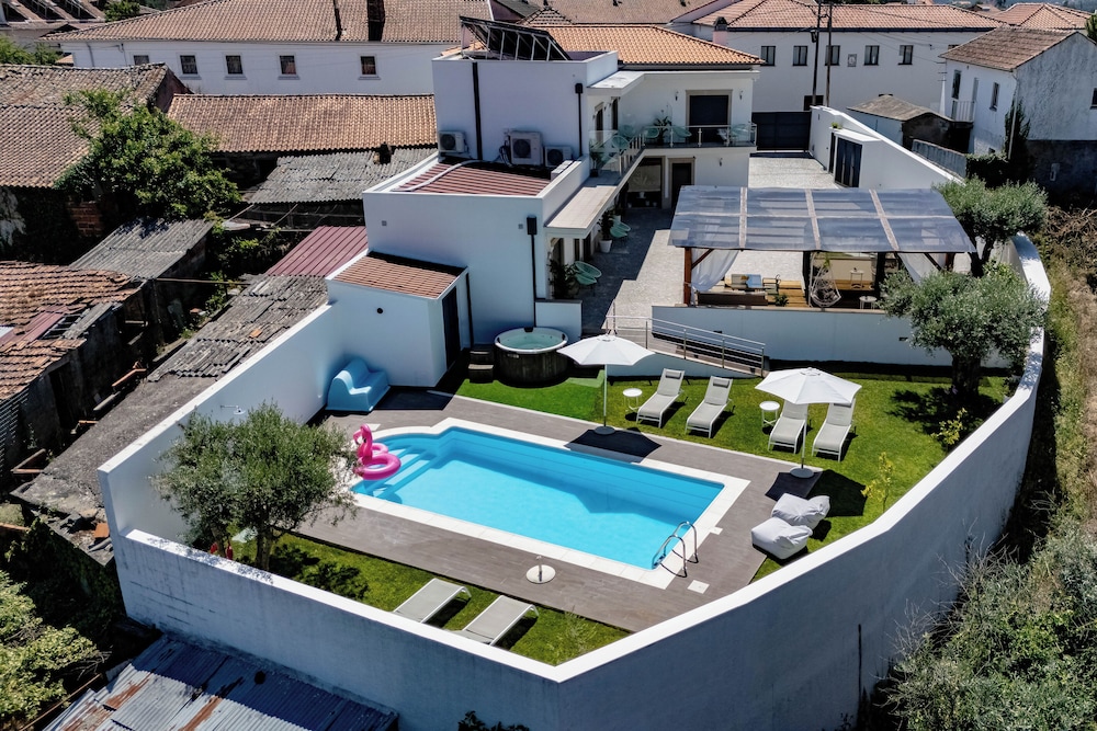 Alojamento Jasmine pet-friendly hotel Sao Pedro De Alva