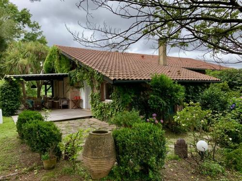 Mendiondo - carbon neutral hotel in Ustaritz